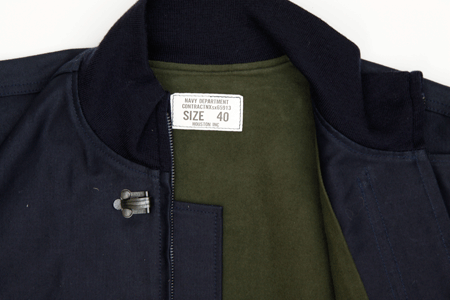 FRONT HOOK DECK JACKET