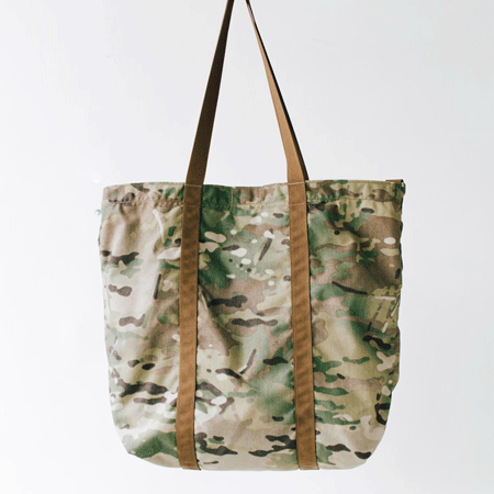 SUPPLY SECTION OORAH/オーラ！ LILLY TOTE BAG