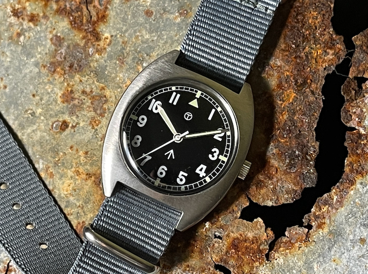 イギリス陸・海・空軍
ARMY WATCH 