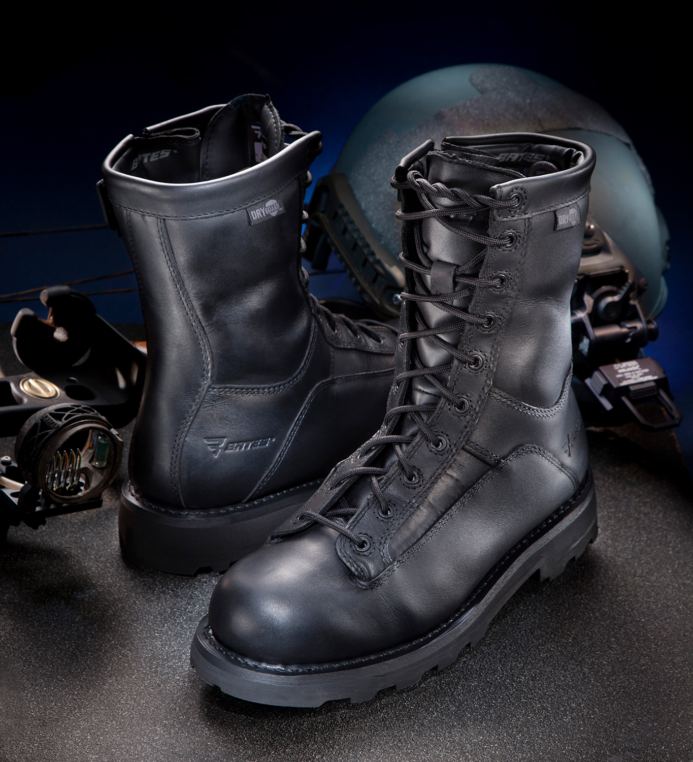 BATES　ベイツ　tactical boots タクティカルブーツ DURASHOCKS LACE-TO-TOE 
SIDE ZIP DRYGuard